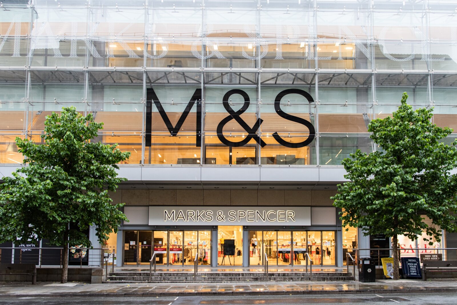 M&#038;S is selling a fresh meat hamper for eight people and it&#8217;s only £40, The Manc