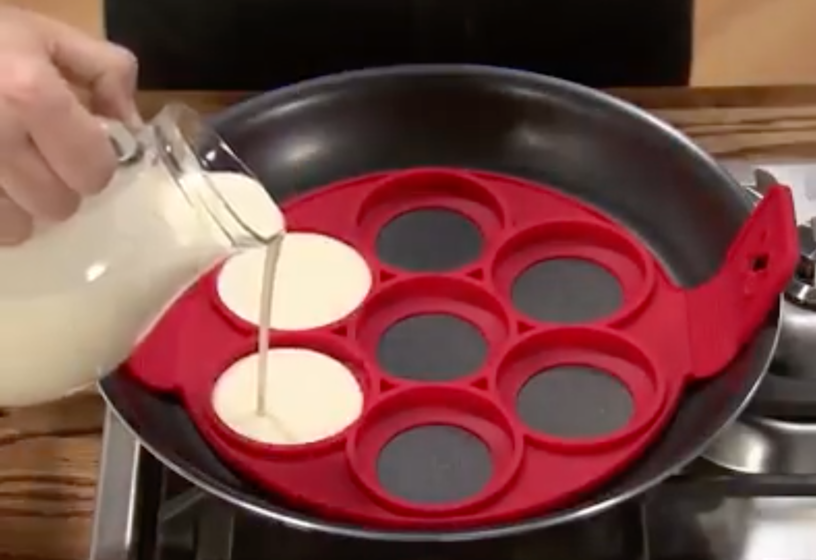 This silicone mould makes cooking and flipping pancakes really easy, The Manc