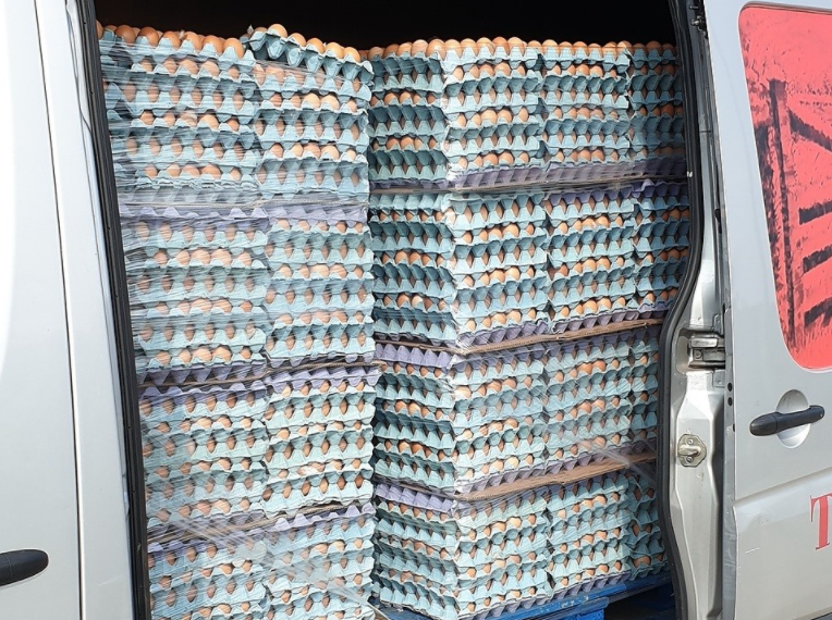 Police stop a two-tonne overweight van on the motorway and find it full of eggs, The Manc