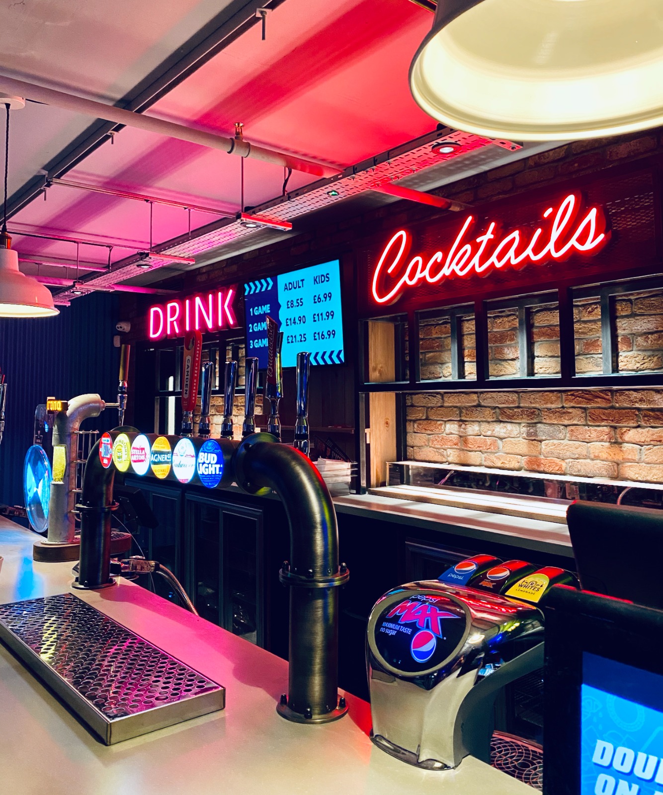 Tenpin venue with 12 lanes, arcade and American-style diner opening in Printworks this week, The Manc