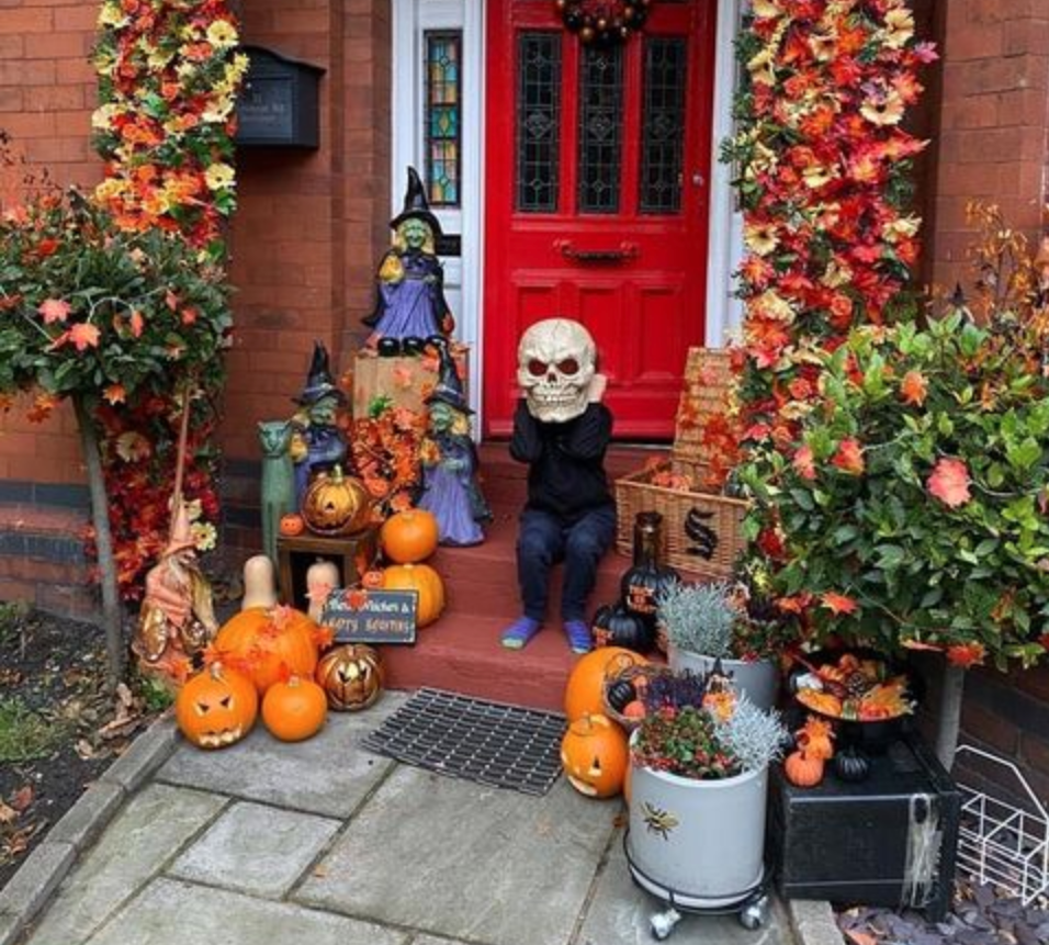 Over 160 houses are taking part in the &#8216;4 Heatons Halloween Town&#8217; trail in Stockport this weekend, The Manc