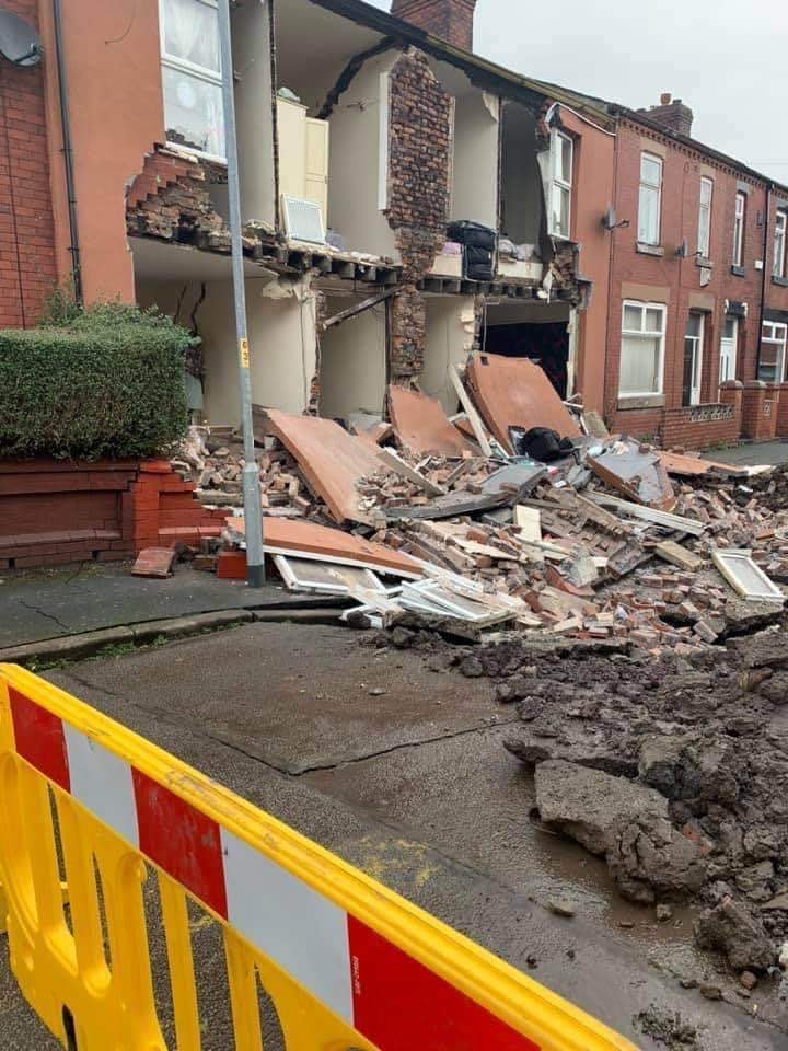 House fronts begin collapsing in Abbey Hey as sinkhole situation worsens, The Manc