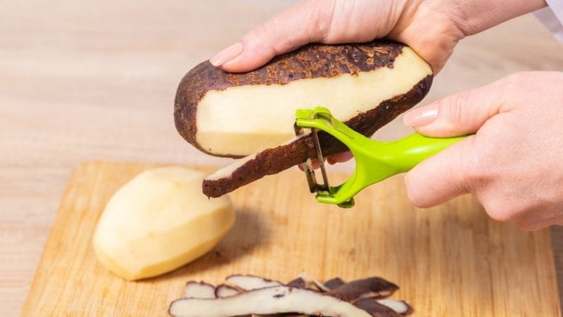 This woman&#8217;s hack for slicing cheese has changed the game forever, The Manc
