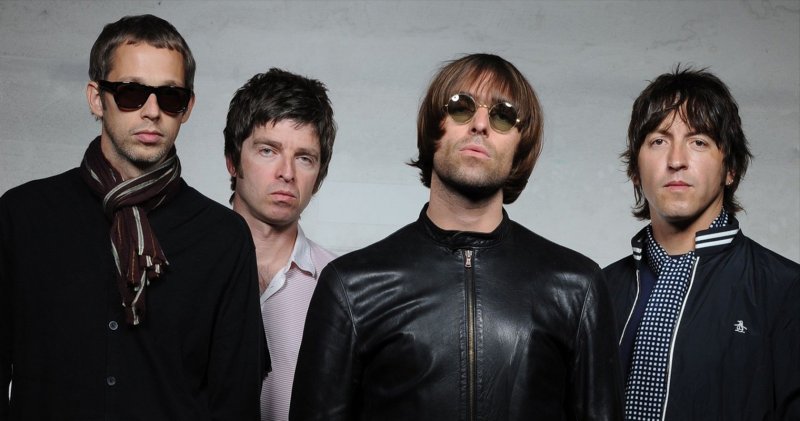 Noel Gallagher announces a long lost Oasis song will be released tonight, The Manc