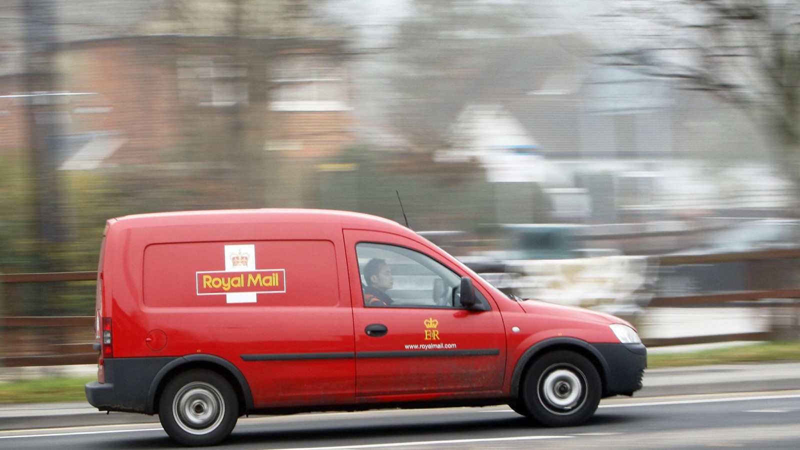 Royal Mail to cut 2,000 jobs to &#8216;reduce costs during the coronavirus crisis&#8217;, The Manc