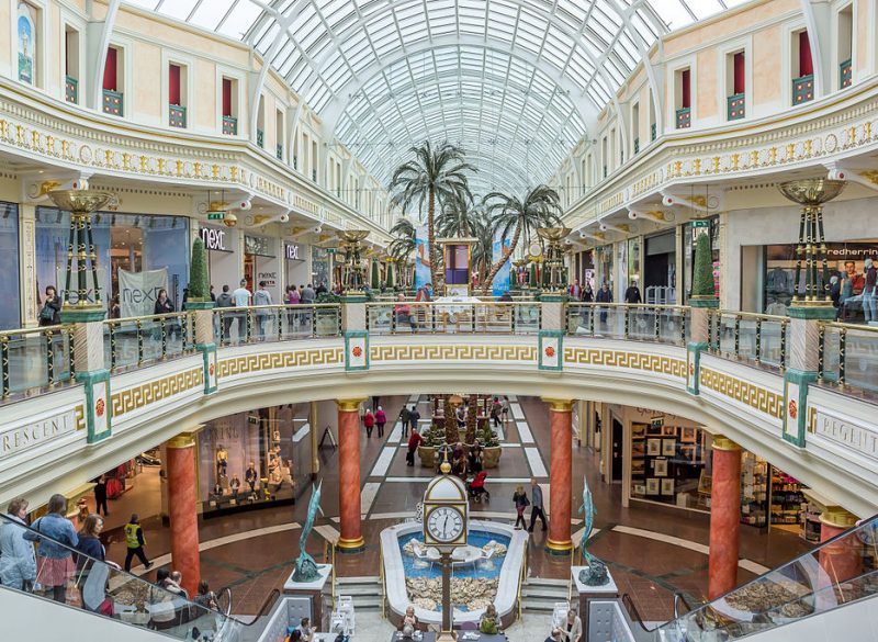 Man arrested at Trafford Centre after spitting at security and attacking shoppers, The Manc