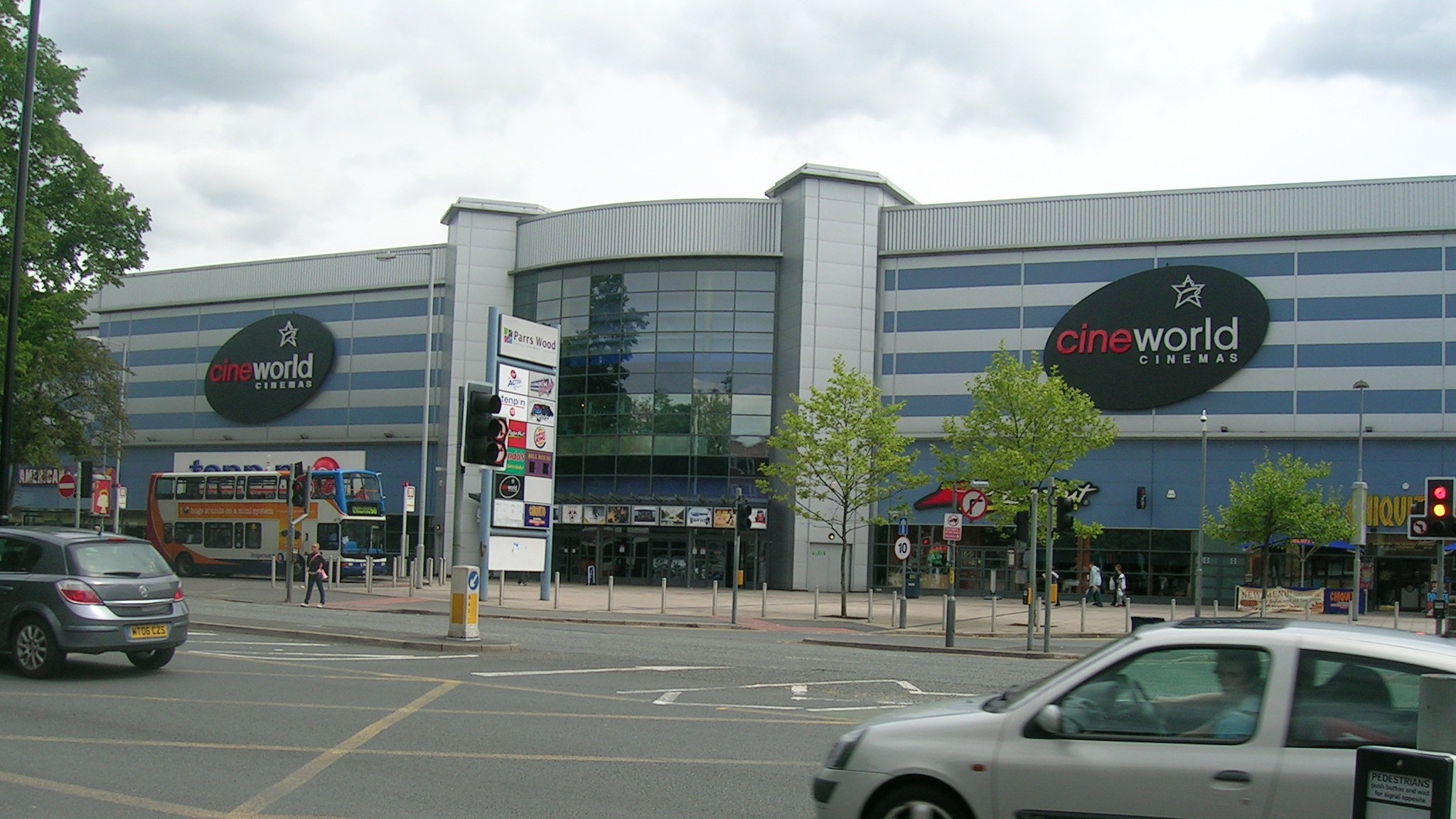 Cineworld reopening Parrswood Didsbury