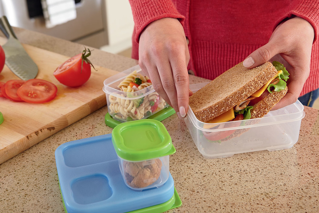 Woman&#8217;s simple hack for cleaning stained tupperware goes viral, The Manc