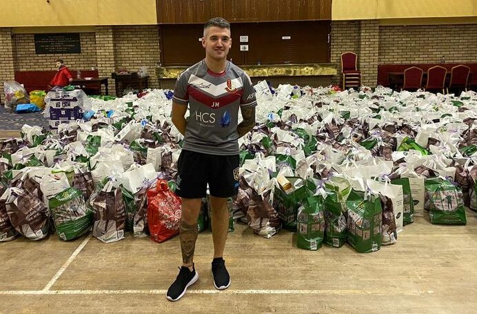 Scaffolder inspired by Marcus Rashford’s campaign raises £11,000 worth of food for kids over Christmas, The Manc
