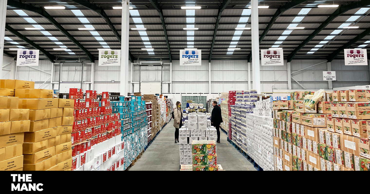 bargain-warehouse-rogers-wholesale-foods-launches-new-store-in-greater