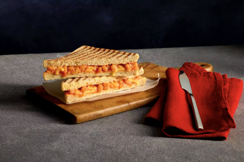Costa now has a &#8216;Beanz &#038; Cheese Toastie&#8217; and you can get it half price, The Manc