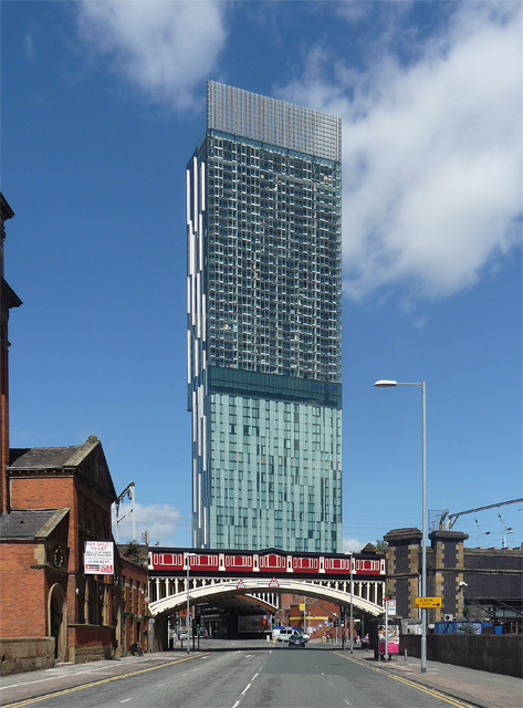 50-person fight and officers verbally abused at lockdown party in Beetham Tower, The Manc
