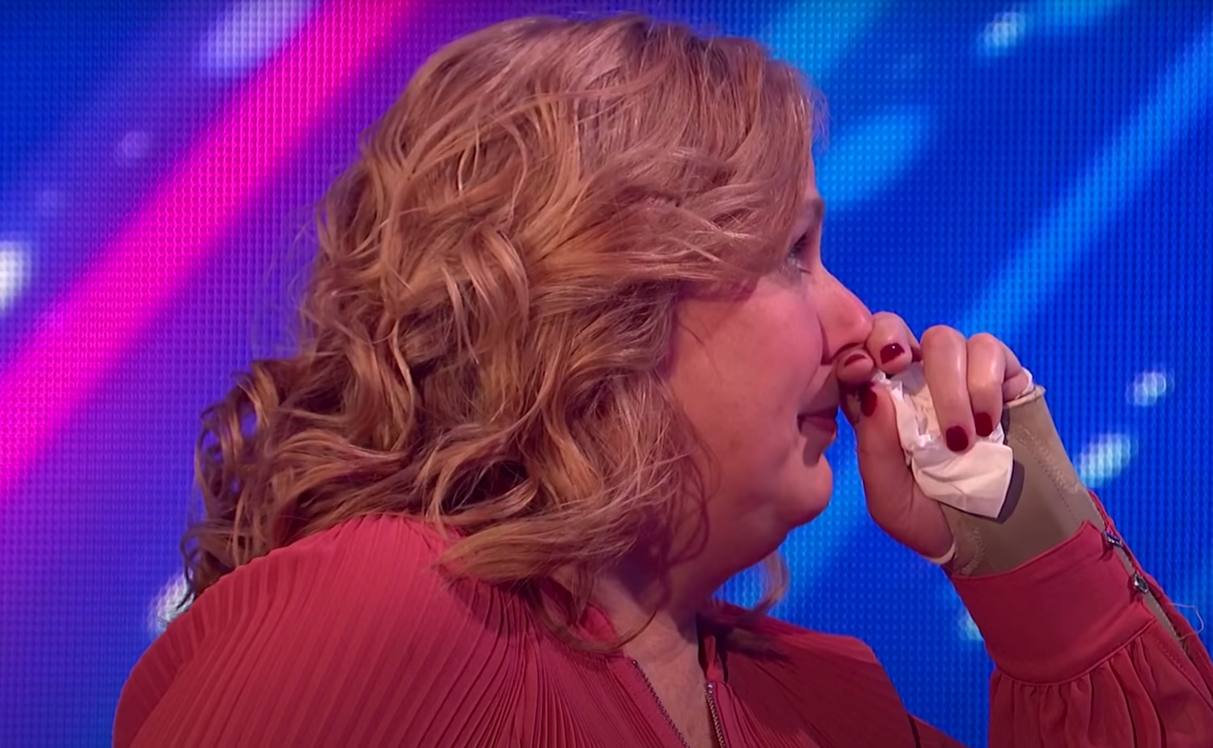 Emotional moment &#8216;inspirational&#8217; Wigan teacher is surprised on Ant &#038; Dec&#8217;s Saturday Night Takeaway, The Manc