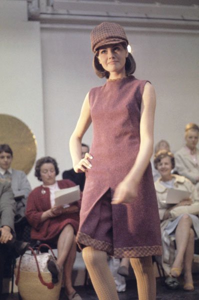 MMU fashion show archives give us a glimpse of the city&#8217;s fashion throughout the decades, The Manc