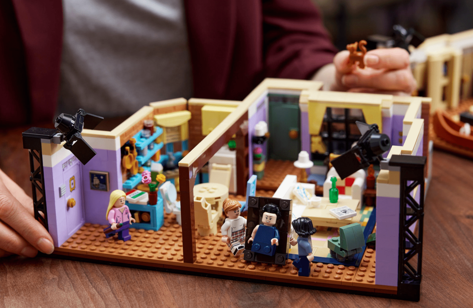 You can recreate the iconic apartments from Friends with this new LEGO set, The Manc