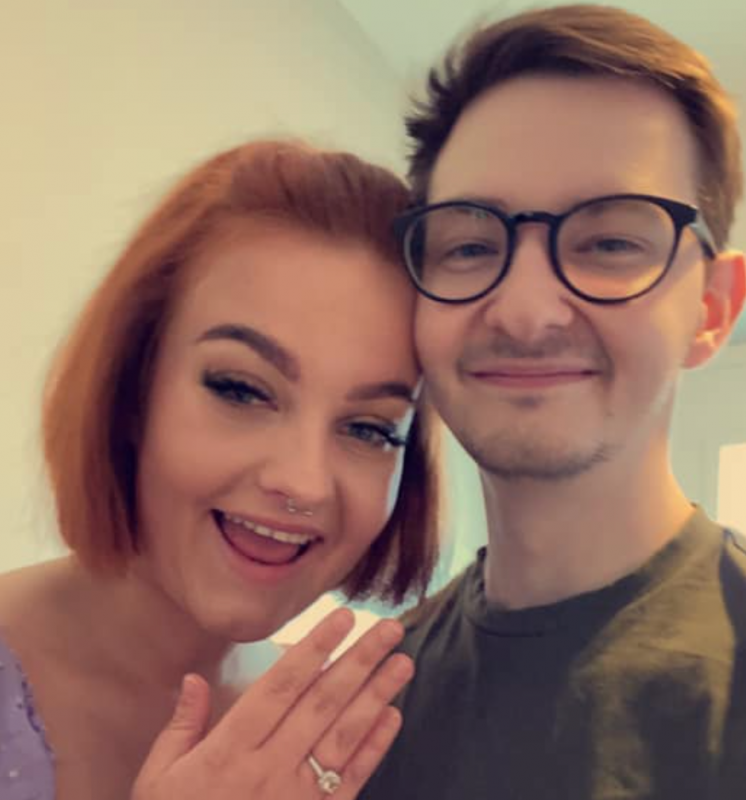 Boyfriend&#8217;s proposal for student nurse girlfriend who survived Manchester Arena attack goes viral, The Manc