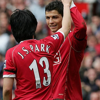 Park Ji-Sung The South Korean is Man Utd's No.13.