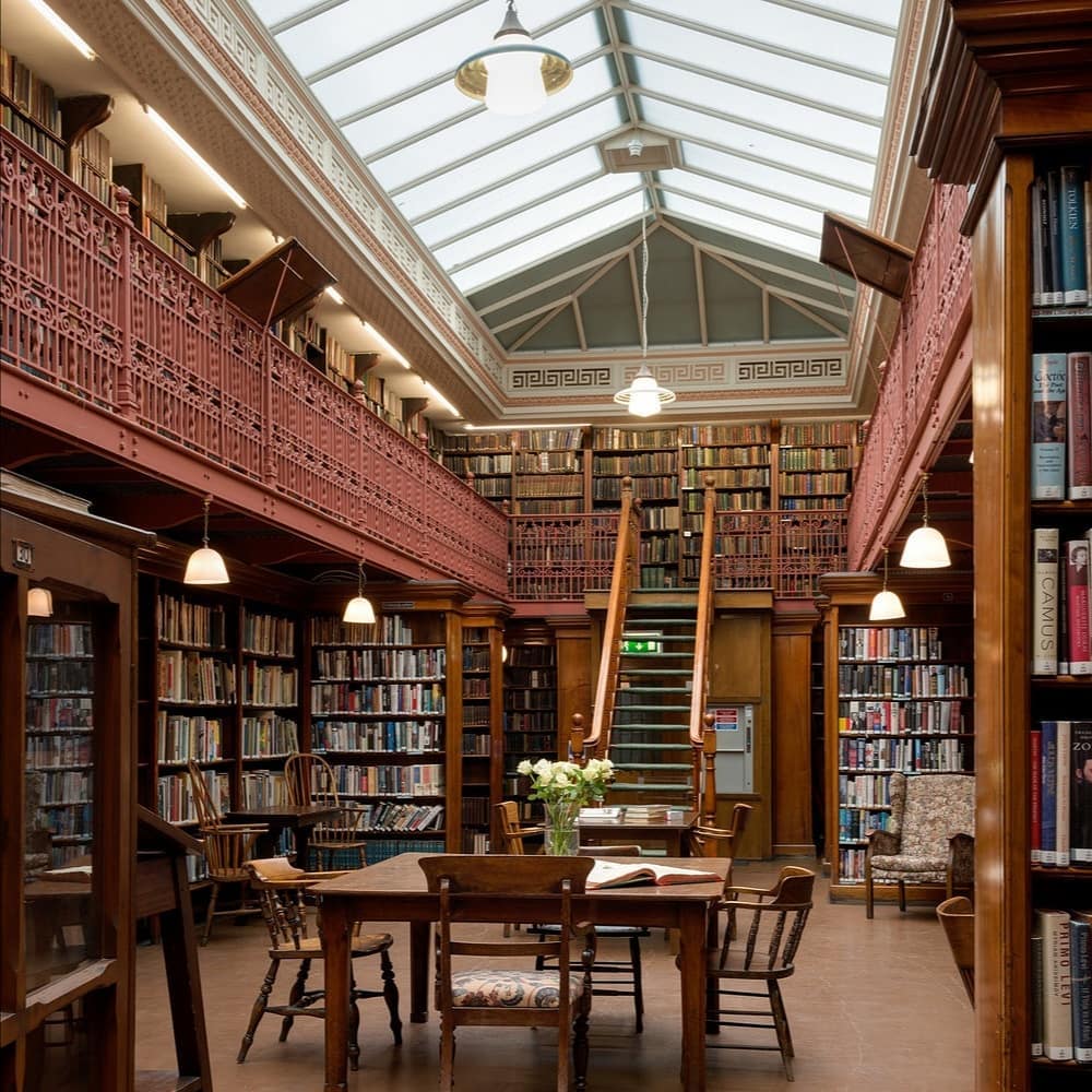 The beautiful Manchester library hidden above a pub near Piccadilly Gardens, The Manc