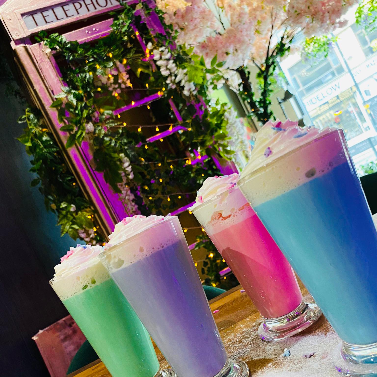 A new &#8216;Instagrammable&#8217; cafe bar with colourful coffees and cocktails in glass slippers has opened in Manchester, The Manc