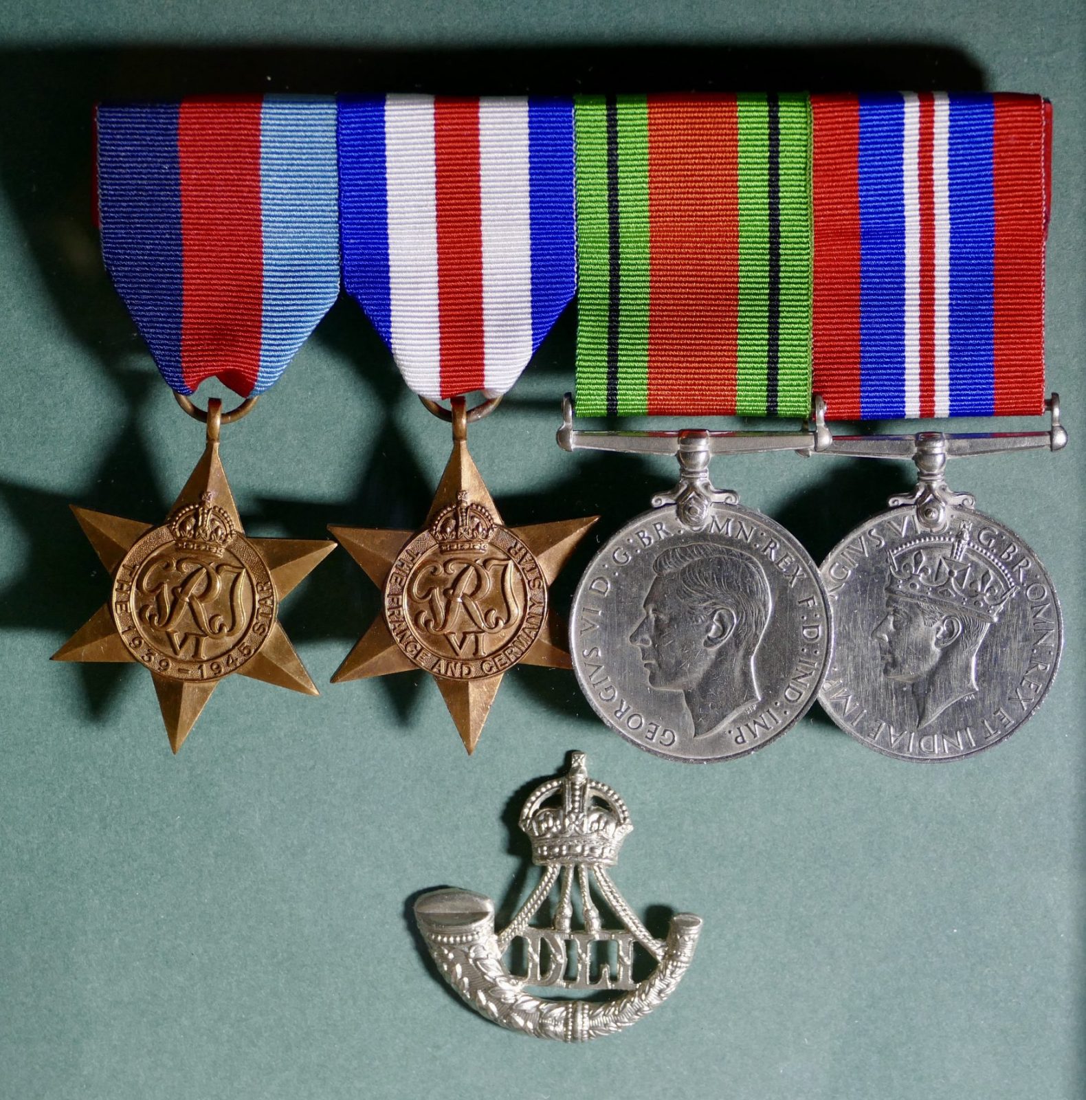 WW2 veteran has stolen medals replaced after being mugged at Rochdale cenotaph, The Manc
