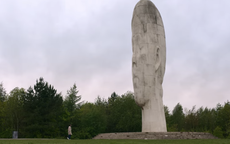 Where to visit Dream, the massive head sculpture that starred in Netflix&#8217;s Stay Close, The Manc