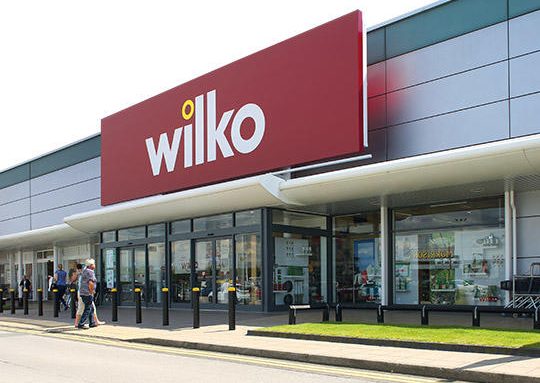 Wilko is now welcoming dogs in over 200 UK stores &#8211; but public reaction is mixed, The Manc