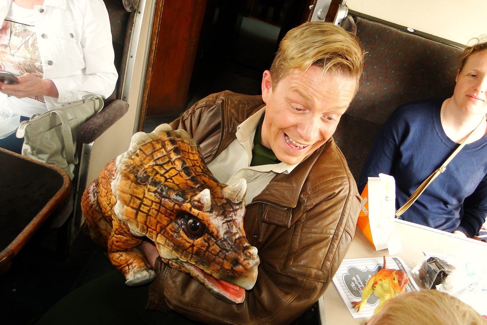 Dinosaur fans can go on a &#8216;roarsome&#8217; steam train ride through Greater Manchester, The Manc