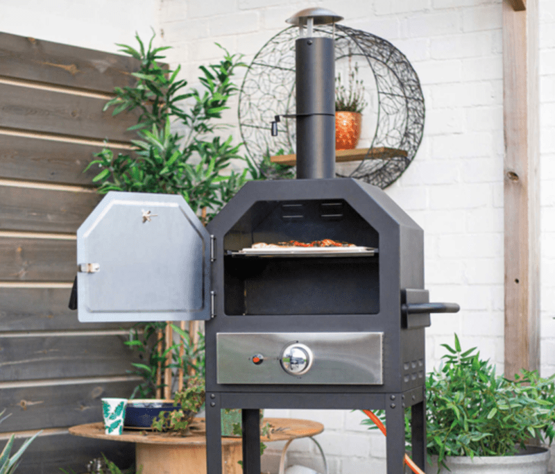 Aldi is selling a pizza oven that&#8217;s ideal for outdoor summer dining &#8211; and it&#8217;s only £200, The Manc
