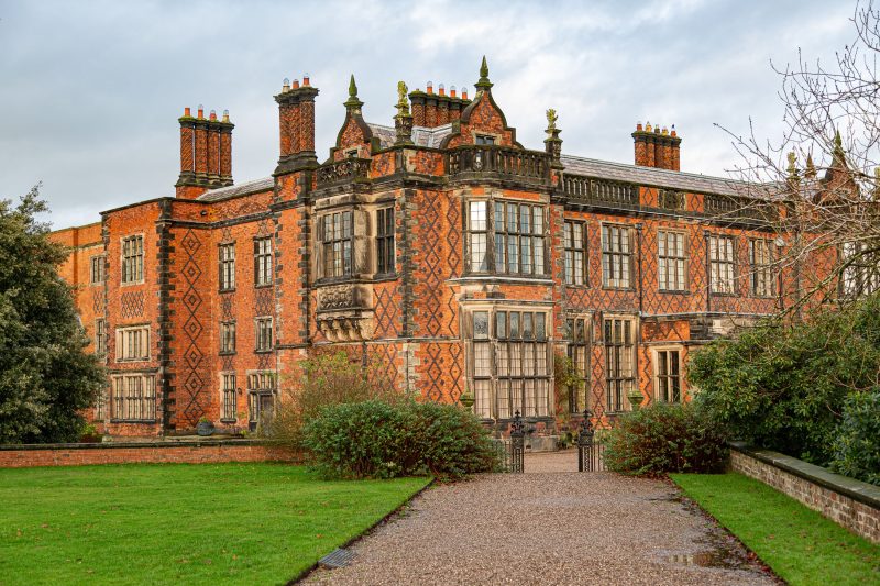 How to see inside the incredible Peaky Blinders mansion just outside Manchester, The Manc