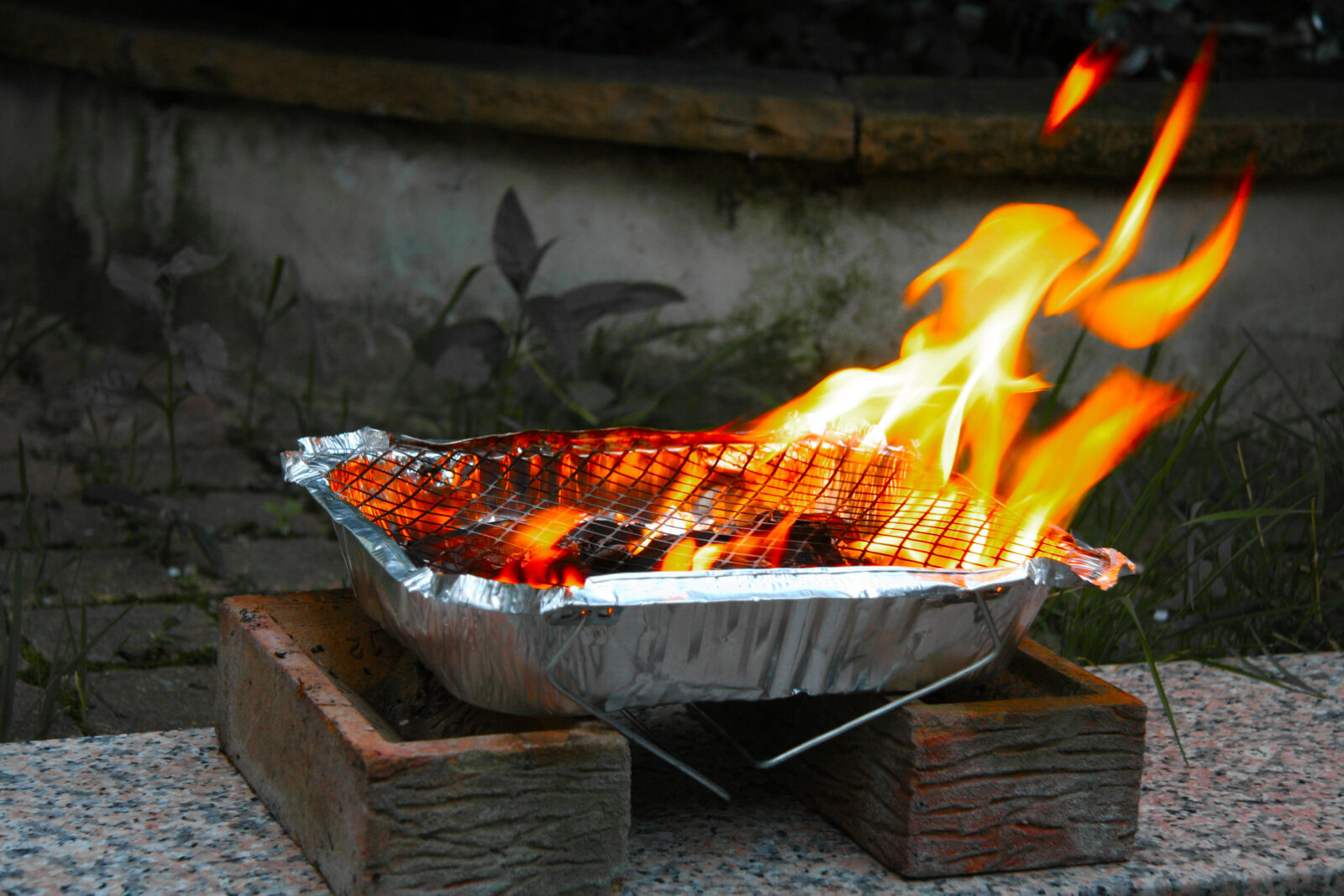 Sainsburys shop disposable bbq