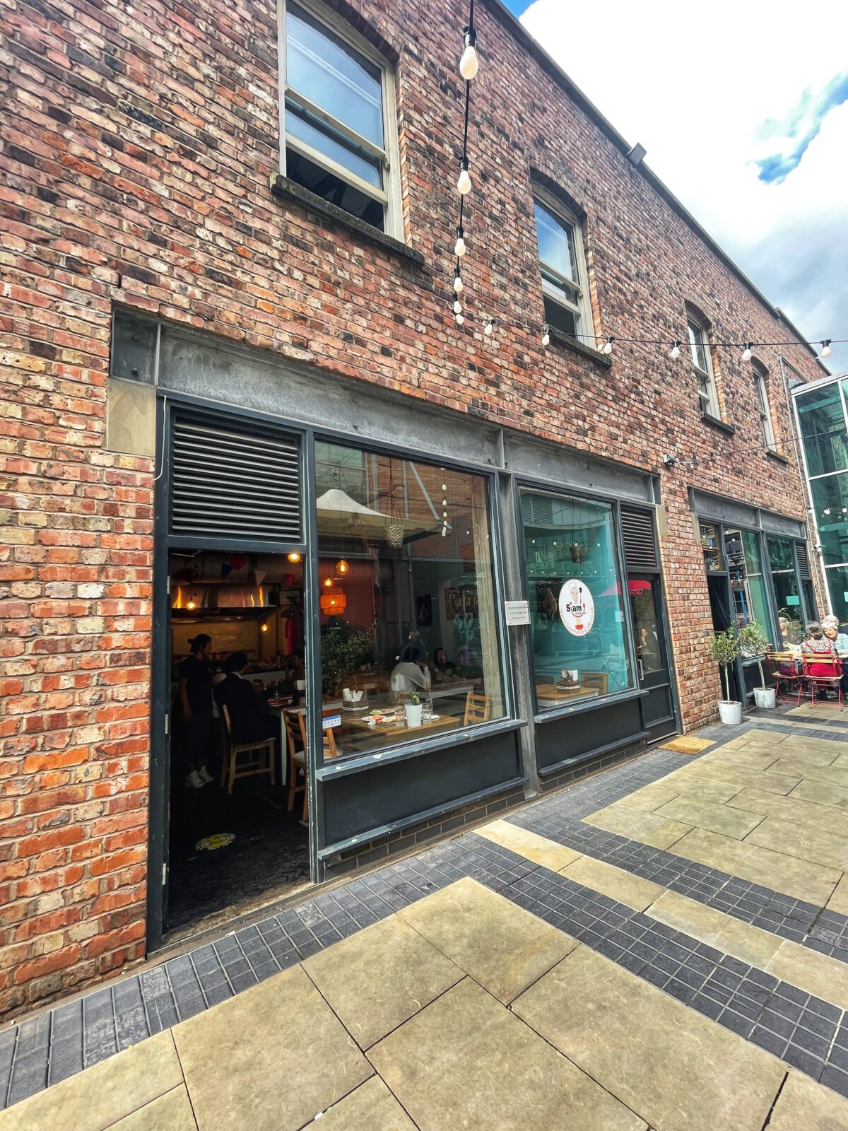 Backstreet Café - Restaurant Review