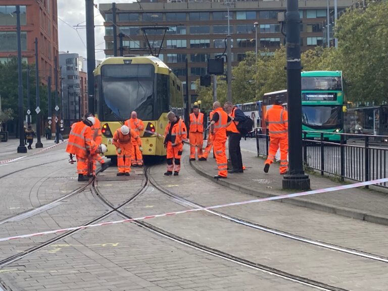 Metrolink tram derails near Piccadilly Gardens causing disruption