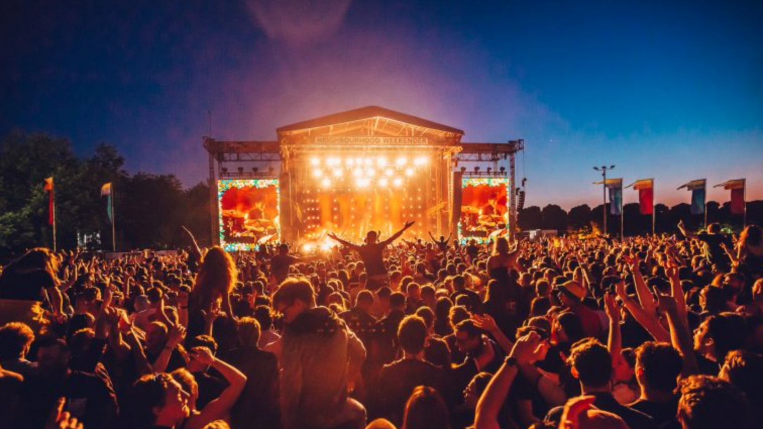 Crowd photos from day two of Neighbourhood Weekender 2023