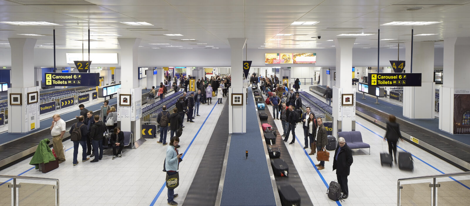 Manchester Airport apology as passengers wait HOURS for baggage