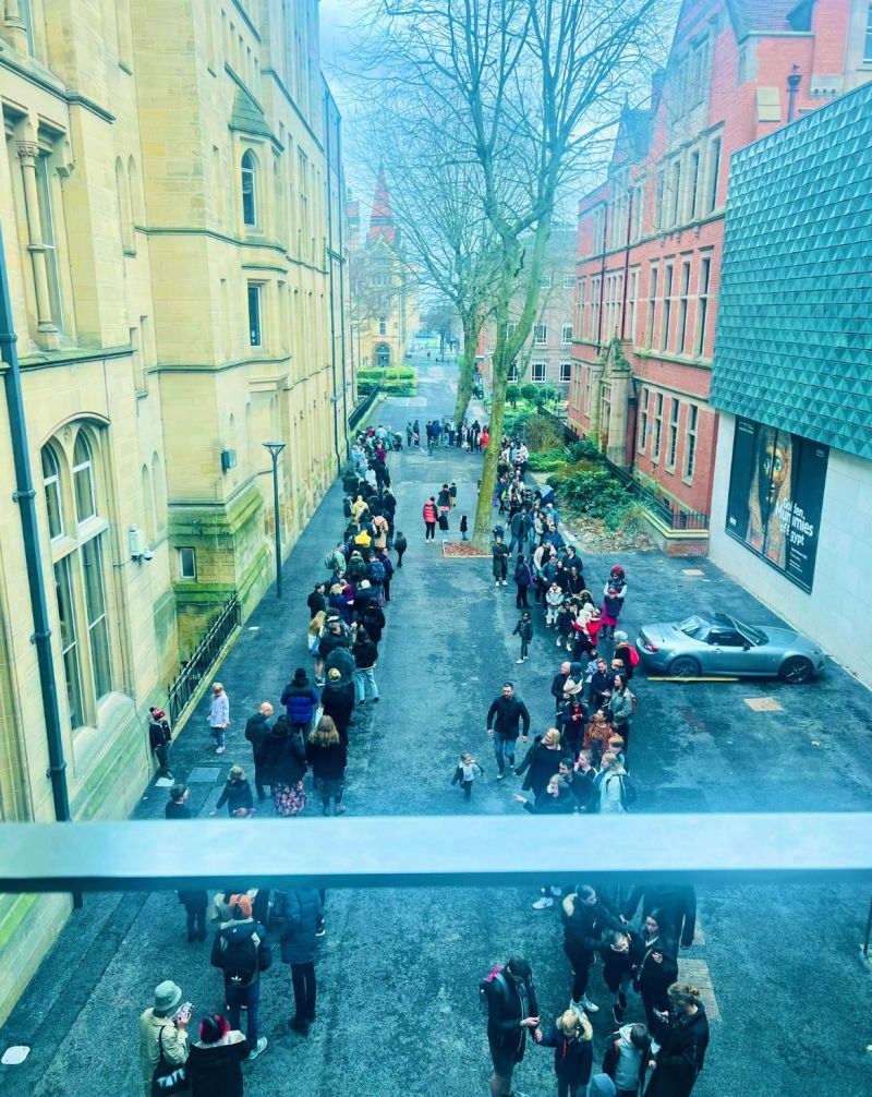 Queues outside Manchester Museum