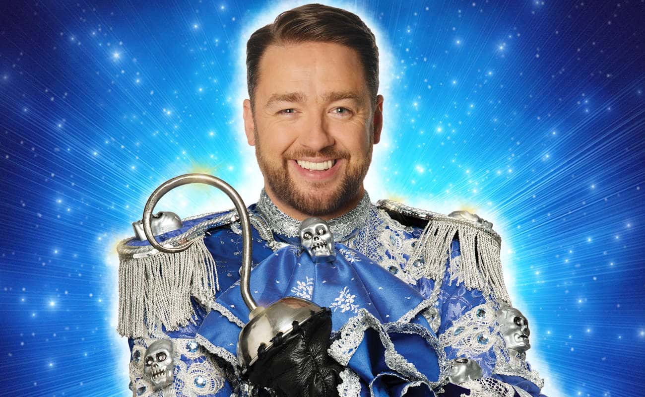 Jason Manford as Captain Hook in last year's panto