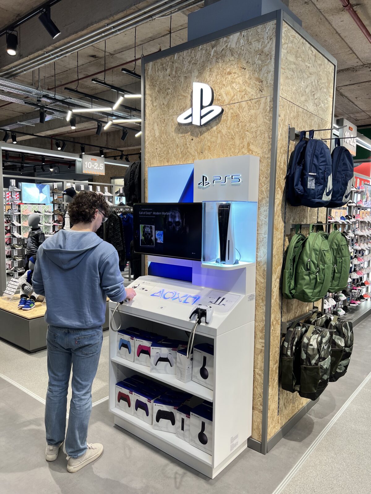 Sports Direct's giant new hightech Manchester Arndale store