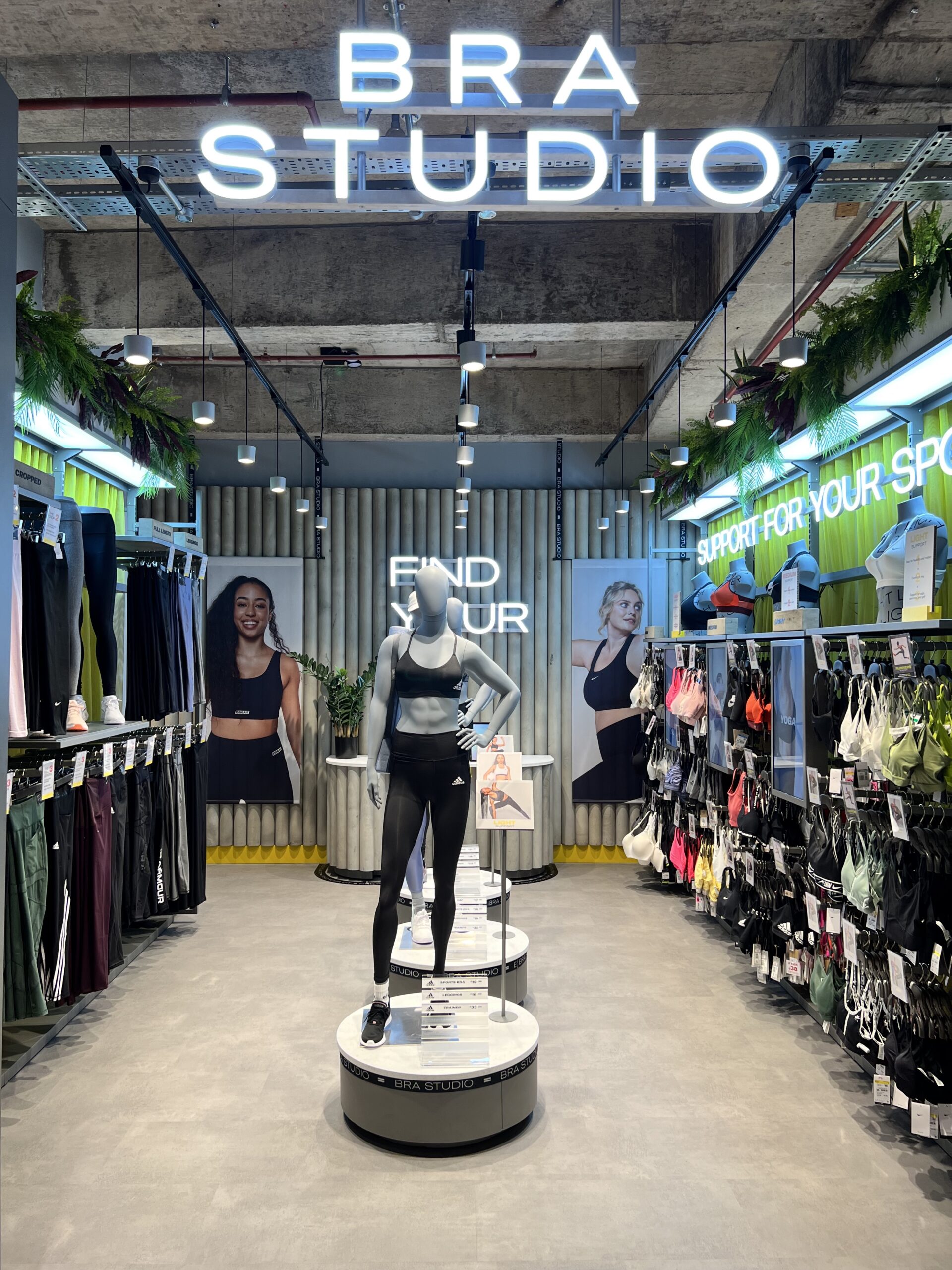 Sports Direct's giant new high-tech Manchester Arndale store