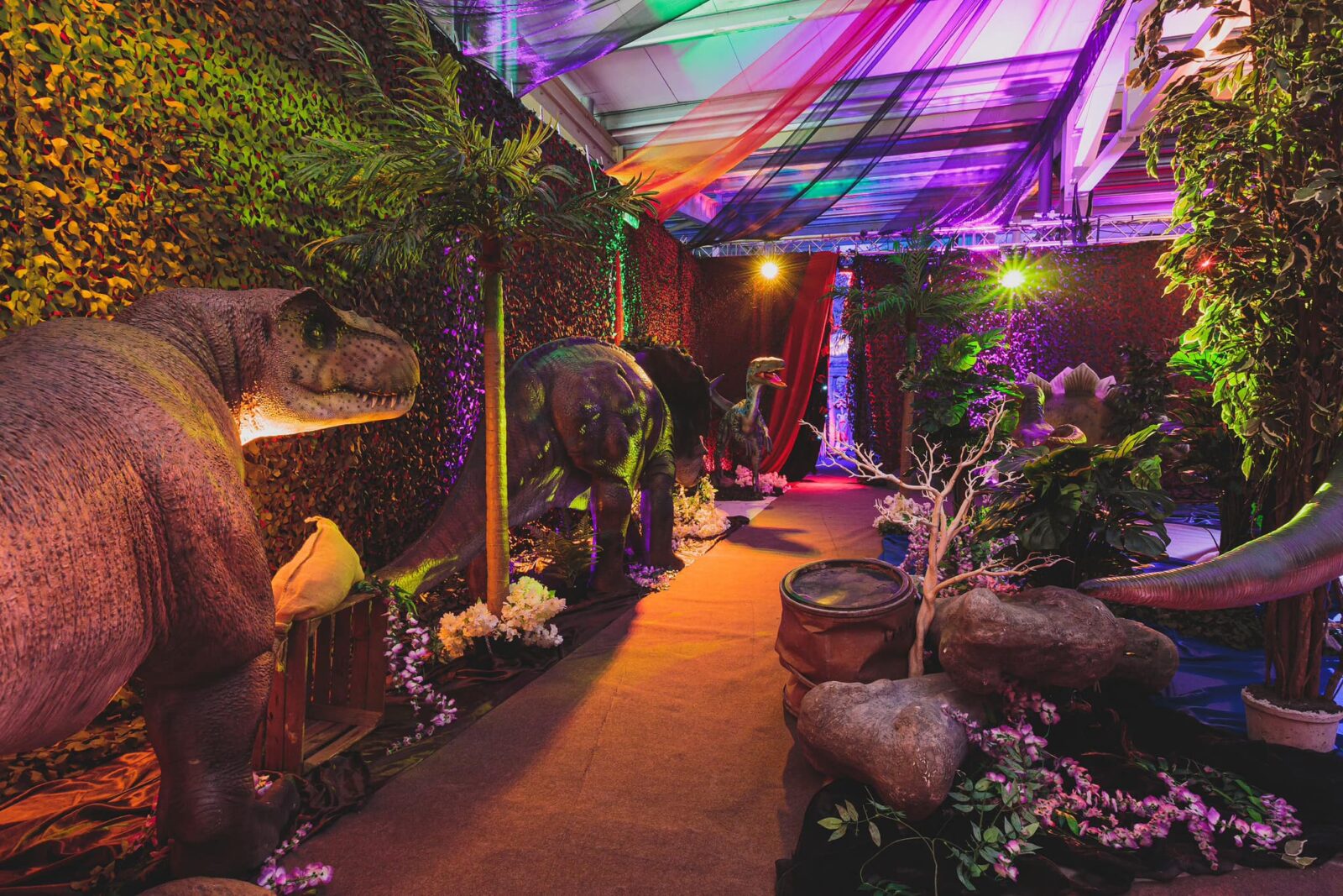 Totally Roarsome dinosaur trail extends dates over the Easter holidays for even more family fun - Manchester Evening News