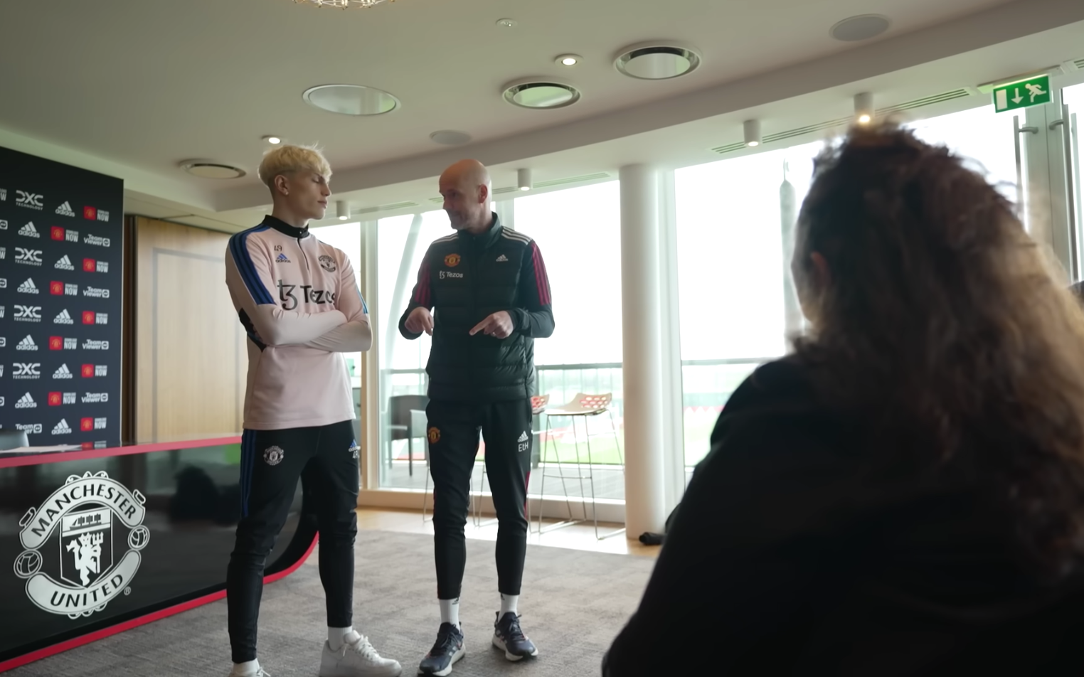 Erik ten Hag speech to Alejandro Garnacho and his family following new contract