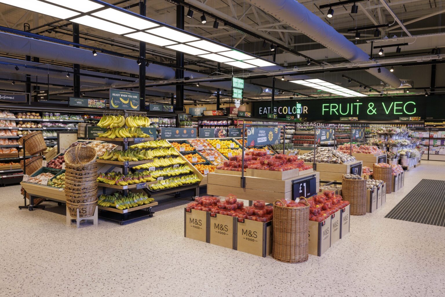 Sneak peak inside as Stockport's brand-new M&S Food Hall finally opens ...