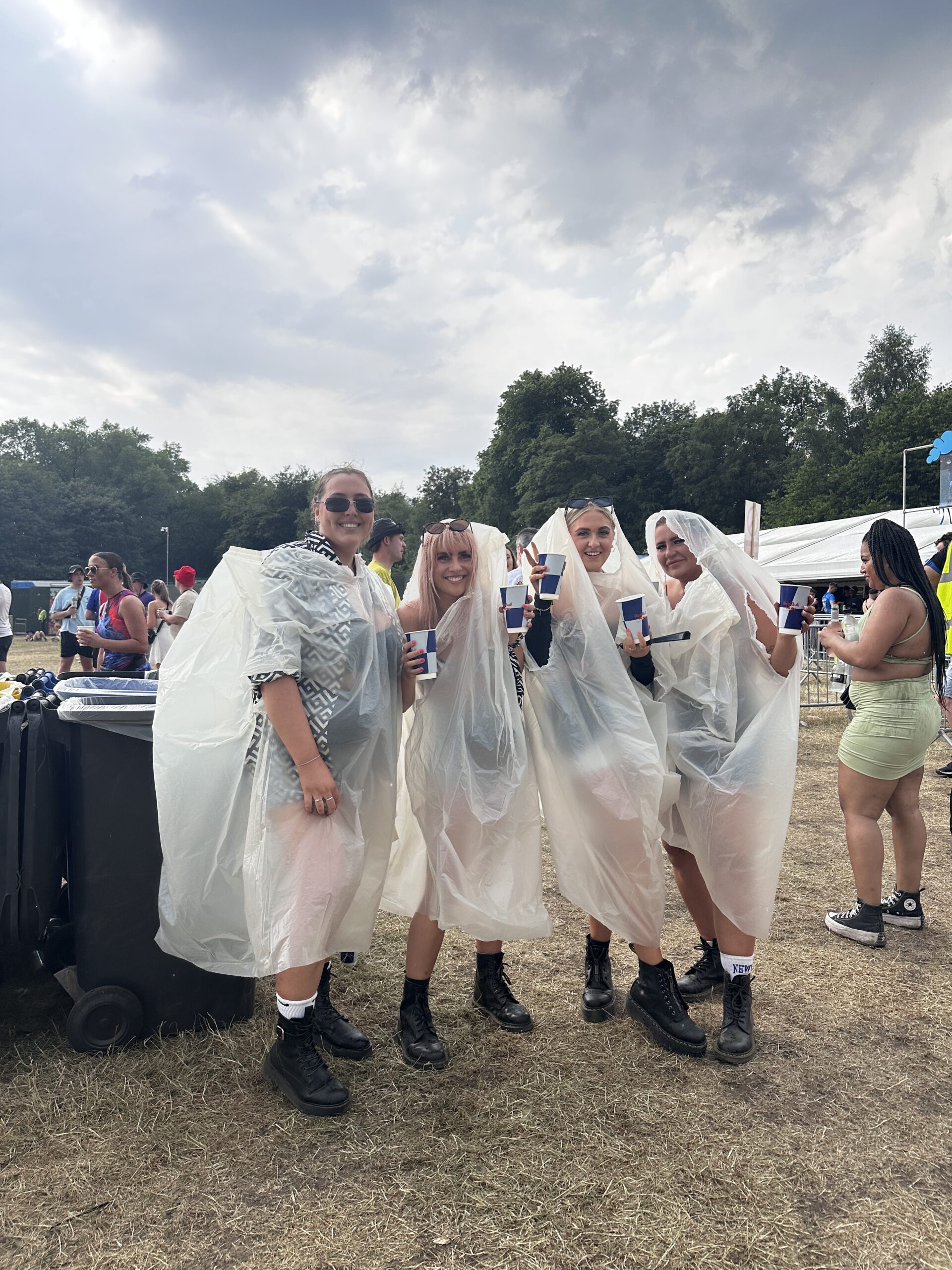 The best-dressed people and fashion trends at Parklife 2023