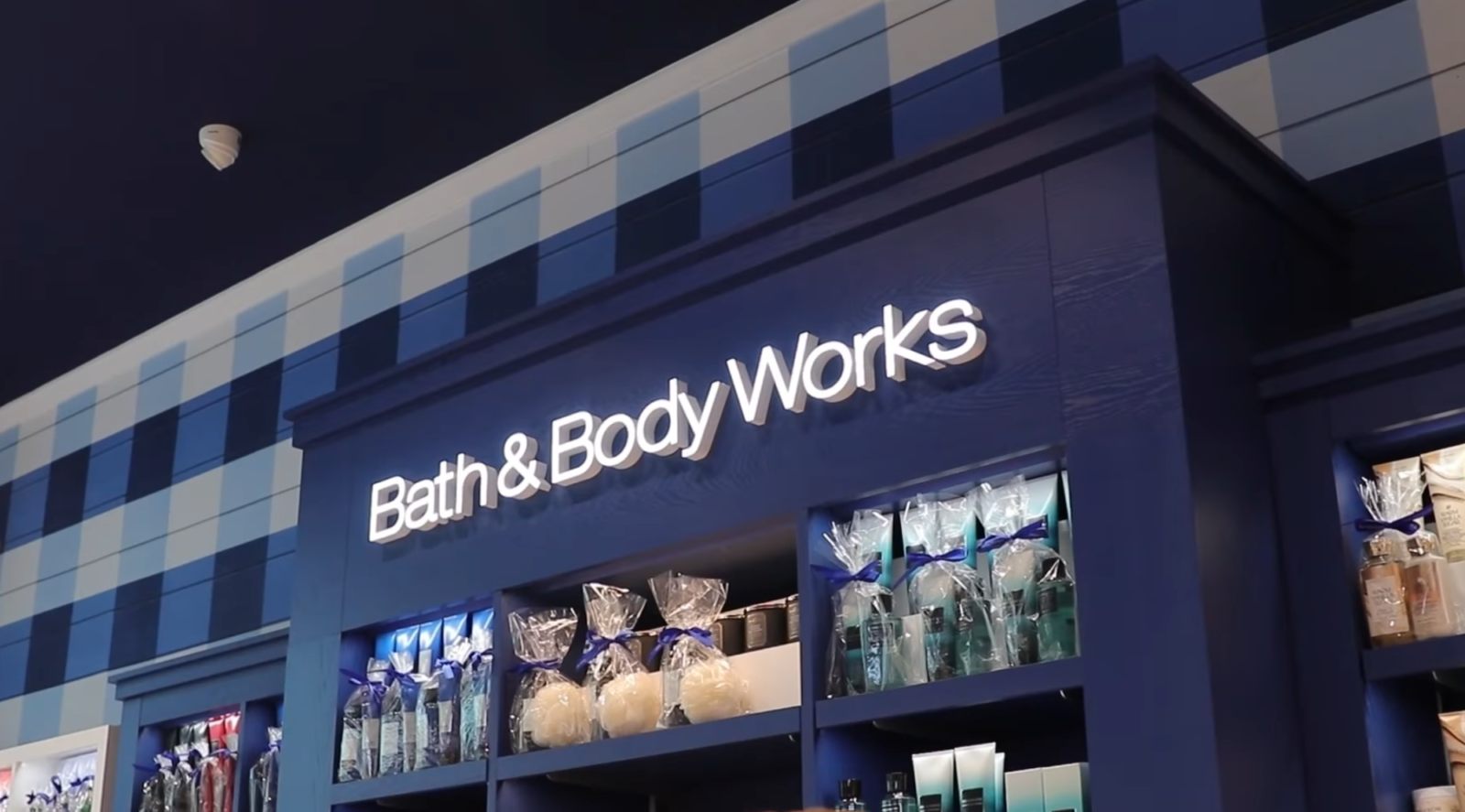 Beloved US retailer Bath & Body Works opens Trafford Centre store