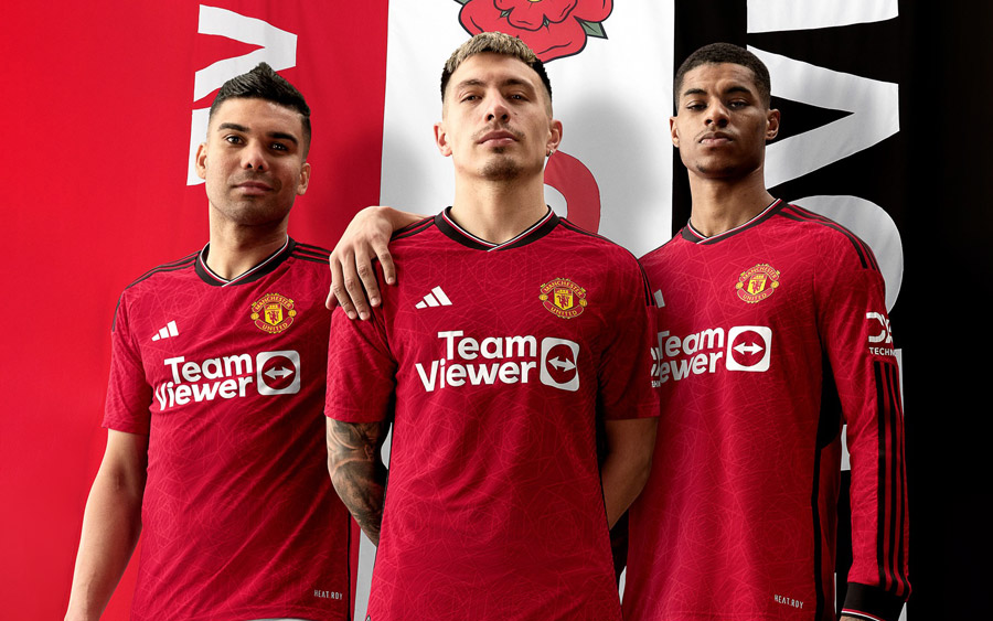 Manchester united adidas kit