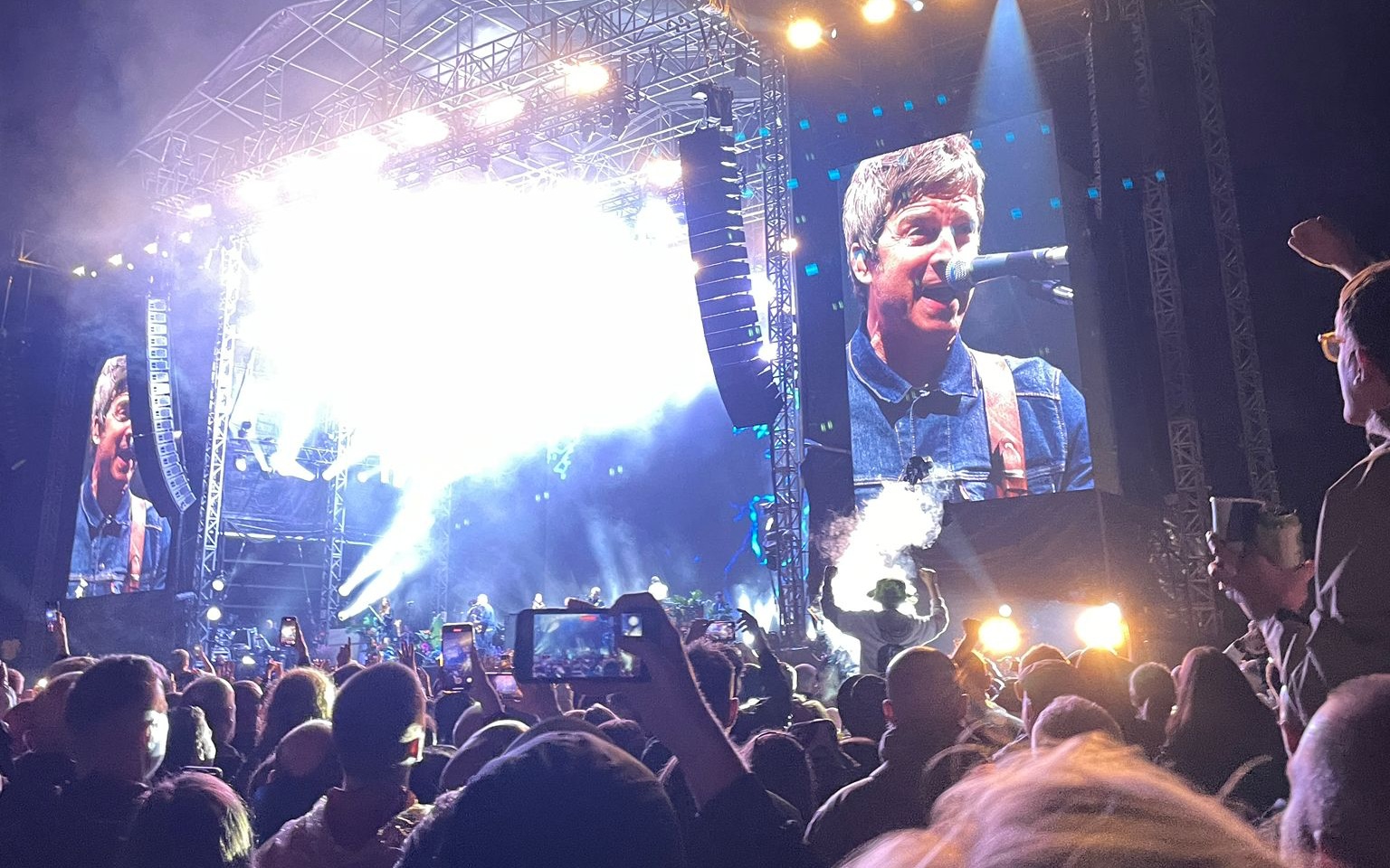 Noel Gallagher at Wythenshawe Park review A night under rainy