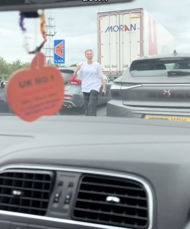An ice cream truck that got stuck on the M62 opened for business