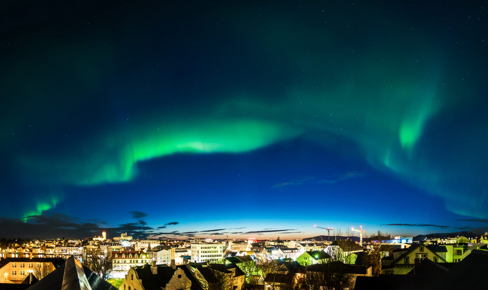 flights to iceland from manchester