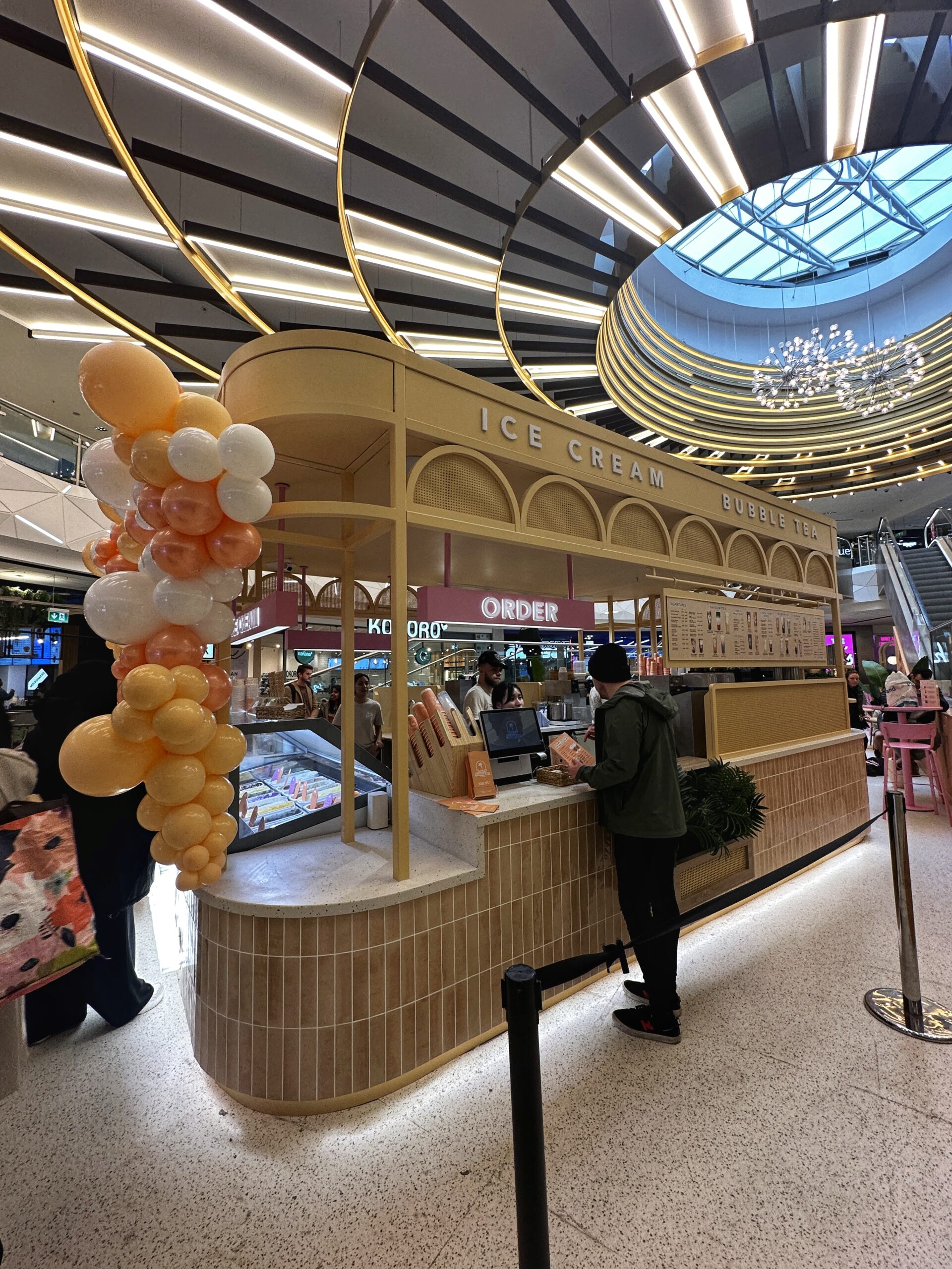 Lazy Sundae has opened a new ice cream parlour in the Manchester Arndale.