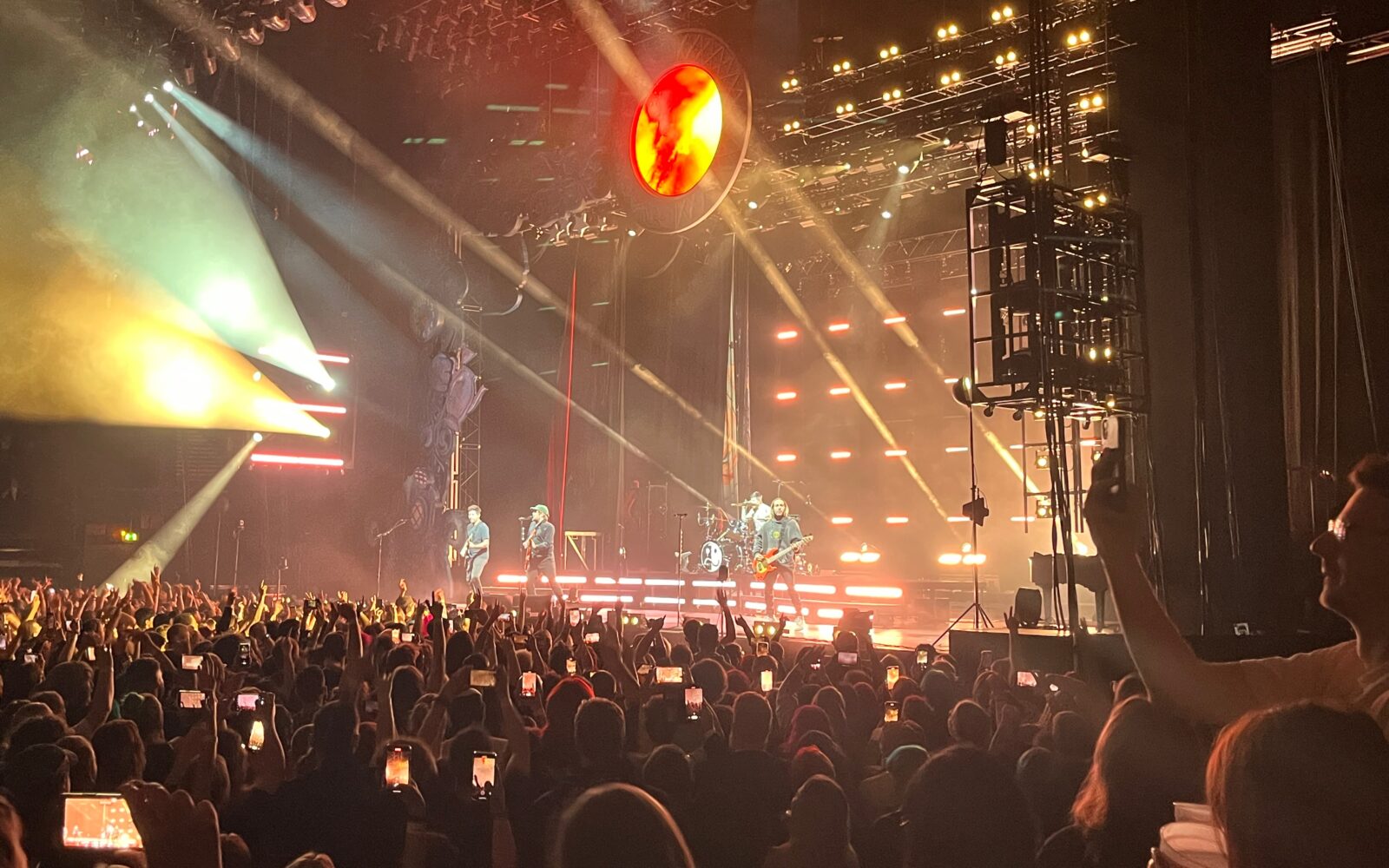fall out boy manchester ao arena gig review october 2023