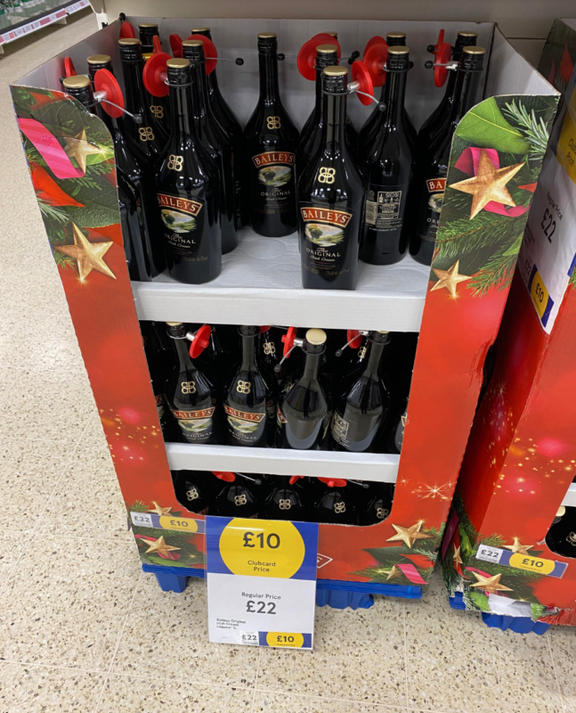 Primark is now selling raincoats for dogs perfect for Manchester